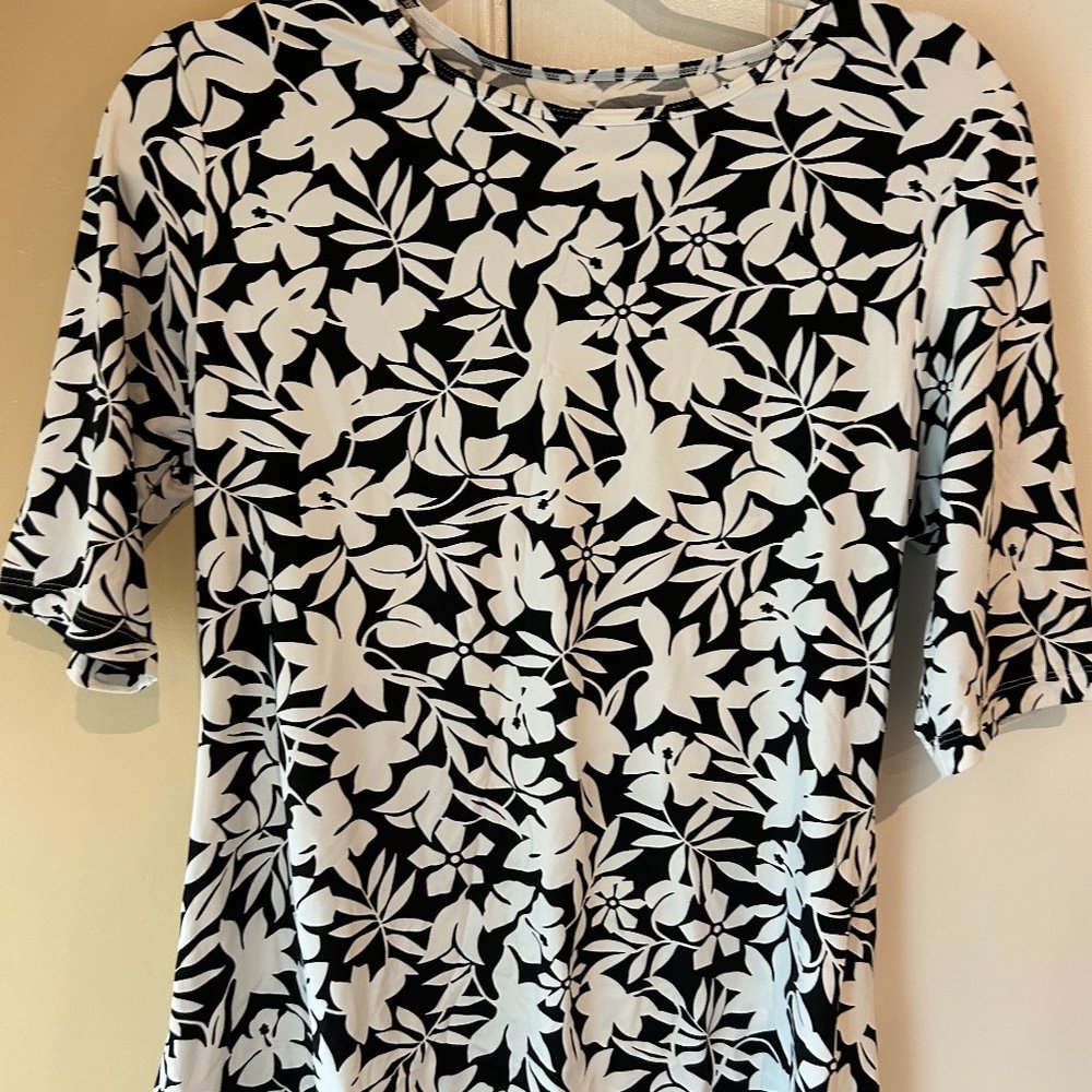 Lands' End Woman's short sleeve top